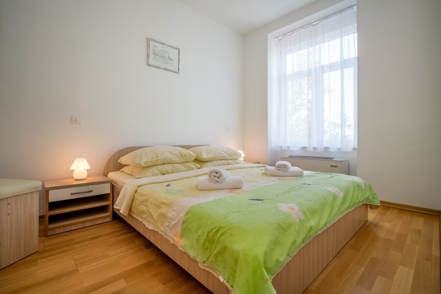 imgi_11_thalassotherapia_crikvenica_vila_lovorka_soba_u_apartmanu